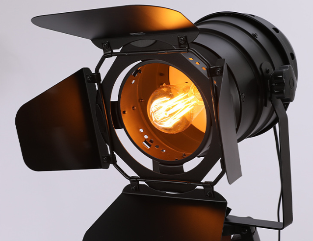 Wood Tripod Floor Lamp with Studio-Style Spotlight — product view 2