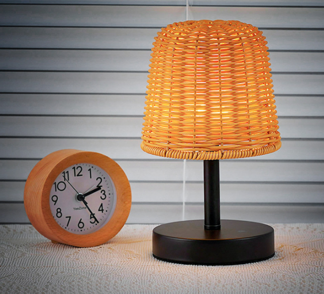 Rattan-Style Barrel Shade Table Lamp — product view 2
