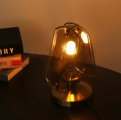 Glass and Metal Table Lamp with Double-Bulb Design — product view 2