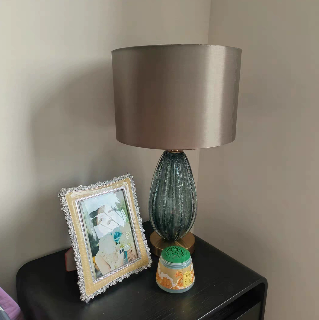 Ceramic Table Lamp with Sculpted Base — product view 2